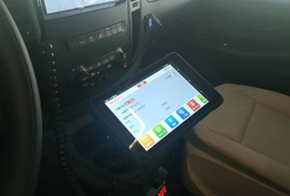 工业车载pad.png
