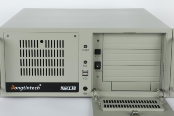东田飞腾工控机.png