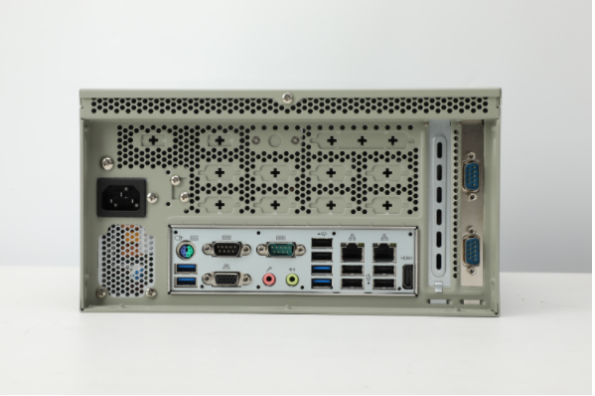 东田电脑主机工业端口.png 东田电脑主机工业端口.png