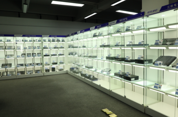 东田工控机.png 东田工控机.png