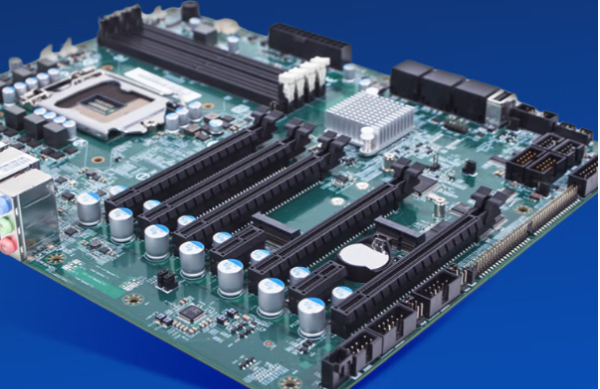 东田多PCIe工控机主板.png